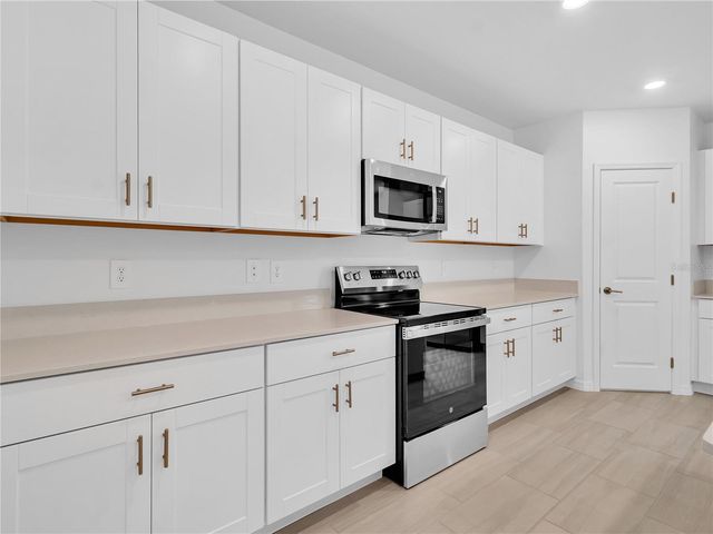 6115 BLUE PALOMA COURT, Palmetto, FL 34221