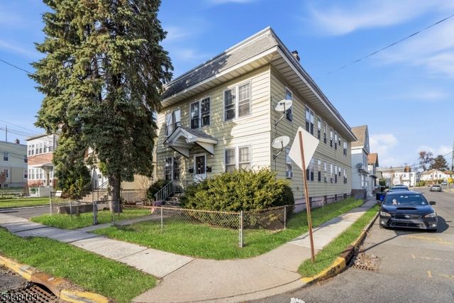 1 Bay Ave, Bloomfield Twp., NJ 07003