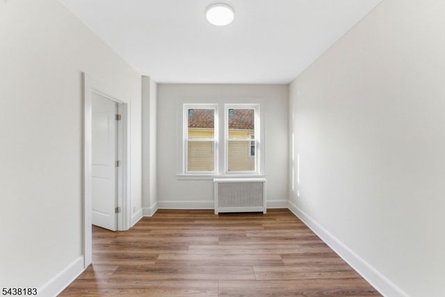 1 Bay Ave, Bloomfield Twp., NJ 07003