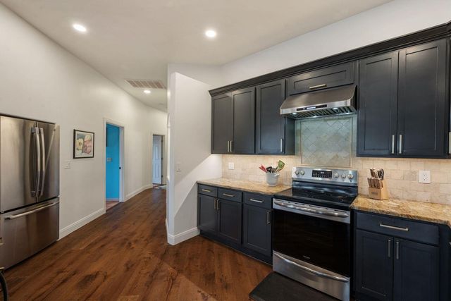 124 Hoskins Trail TRL, Boerne, TX 78006