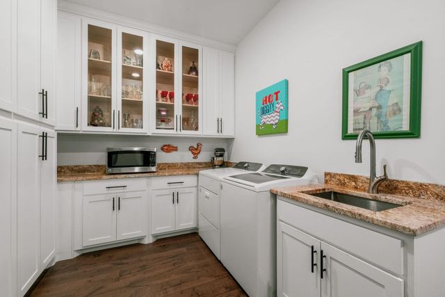 124 Hoskins Trail TRL, Boerne, TX 78006