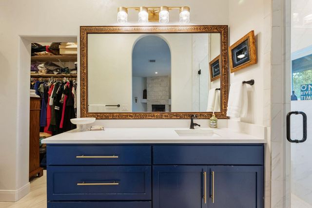 124 Hoskins Trail TRL, Boerne, TX 78006