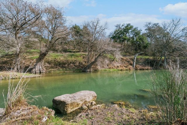 124 Hoskins Trail TRL, Boerne, TX 78006
