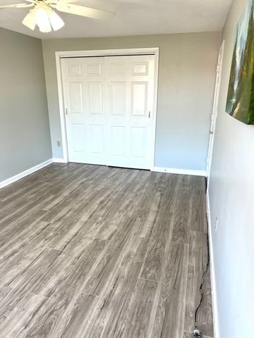 5 Woodsum Dr 5, Braintree, MA 02184