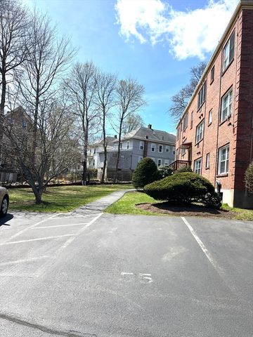 5 Woodsum Dr 5, Braintree, MA 02184