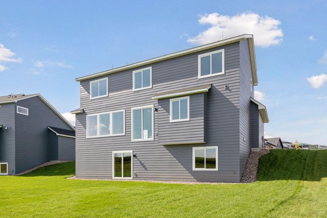 10115 Blackmoor Road, Woodbury, MN 55129