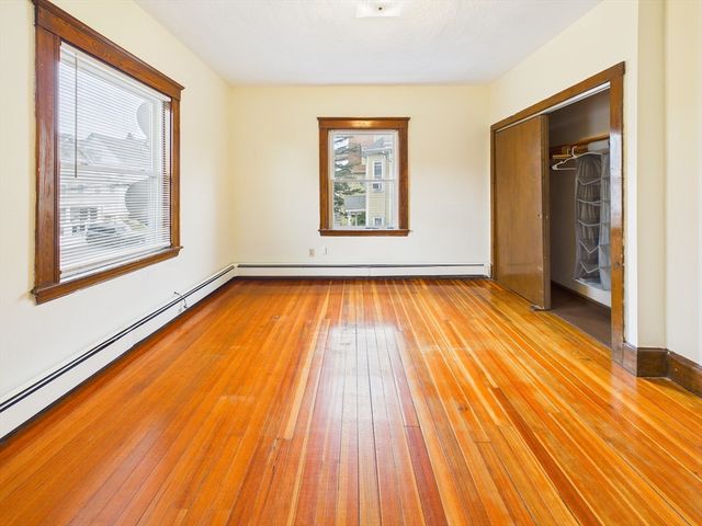 5-7 Hoyle 7, Norwood, MA 02062