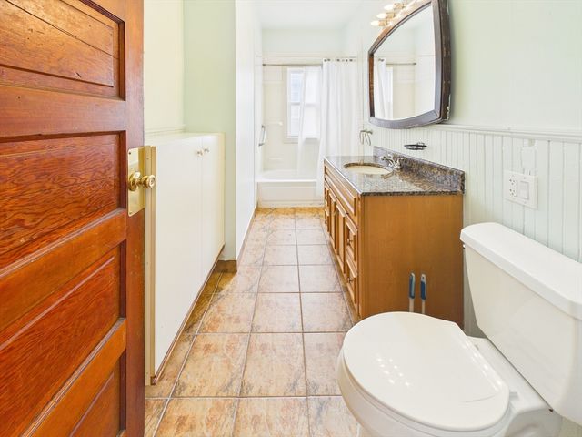 5-7 Hoyle 7, Norwood, MA 02062