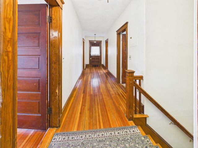 5-7 Hoyle 7, Norwood, MA 02062
