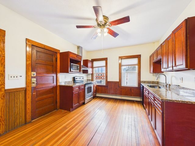 5-7 Hoyle 7, Norwood, MA 02062