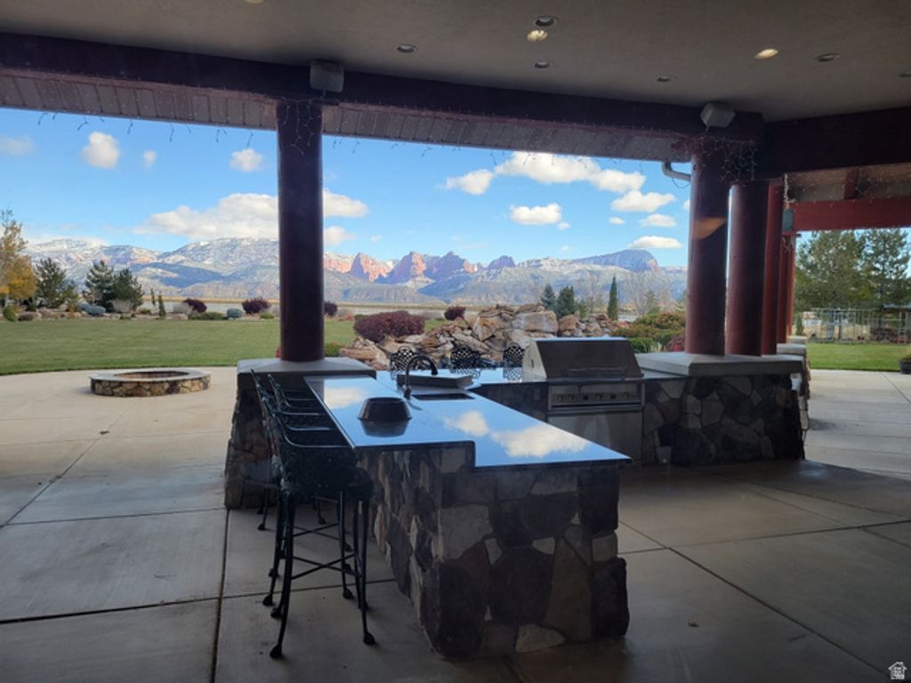 Image 11 of property listing at 622 E HIGHWAY 144 POB, New Harmony, UT 84757