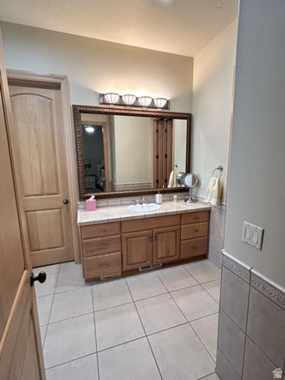 Image 58 of property listing at 622 E HIGHWAY 144 POB, New Harmony, UT 84757