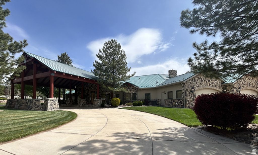 Image 9 of property listing at 622 E HIGHWAY 144 POB, New Harmony, UT 84757