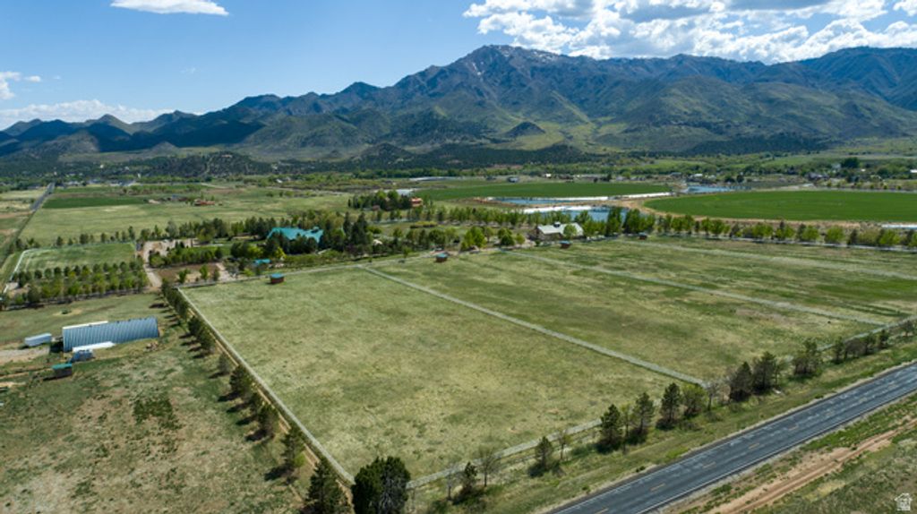 Image 82 of property listing at 622 E HIGHWAY 144 POB, New Harmony, UT 84757