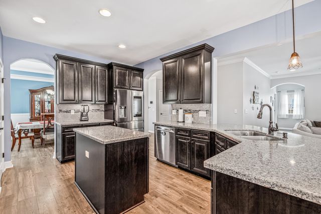 1005 Victoria Pointe Lane, Summerville, SC 29485