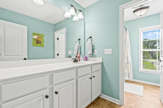 1005 Victoria Pointe Lane, Summerville, SC 29485