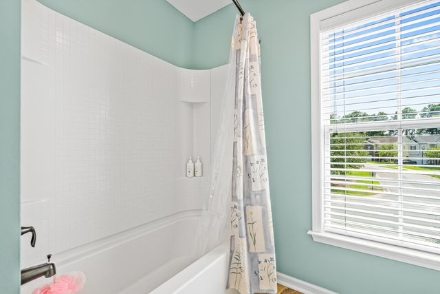 1005 Victoria Pointe Lane, Summerville, SC 29485