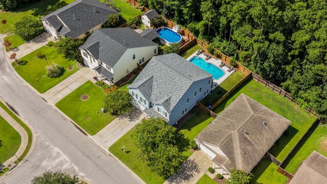 1005 Victoria Pointe Lane, Summerville, SC 29485