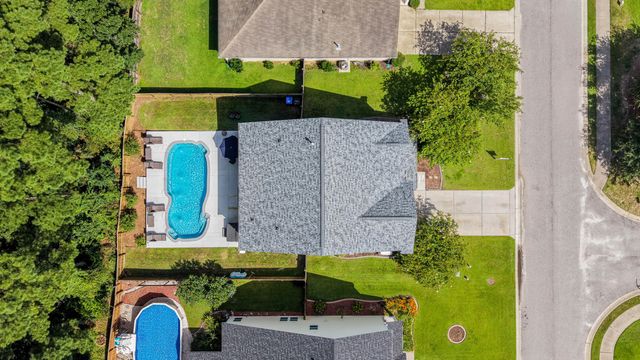 1005 Victoria Pointe Lane, Summerville, SC 29485