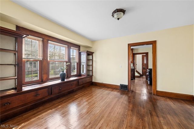 11801 Franklin Boulevard, Lakewood, OH 44107