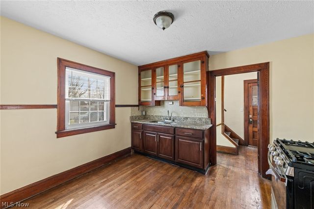 11801 Franklin Boulevard, Lakewood, OH 44107
