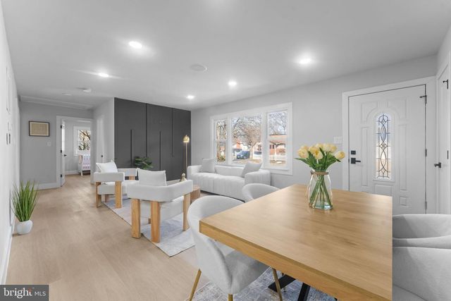 9603 WOODLAND AVE, Lanham, MD 20706