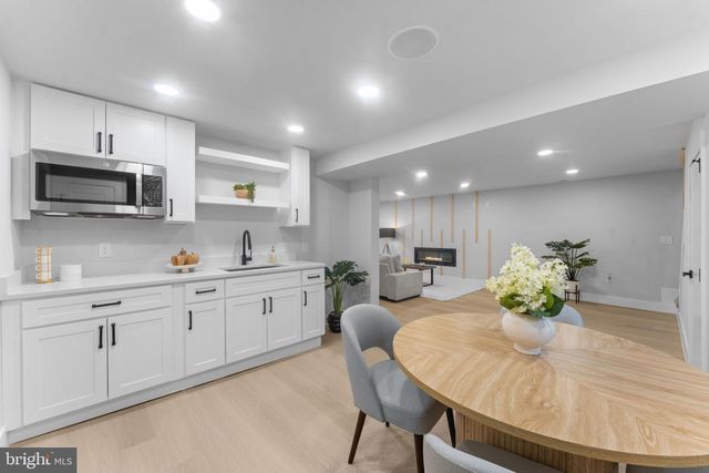 9603 WOODLAND AVE, Lanham, MD 20706