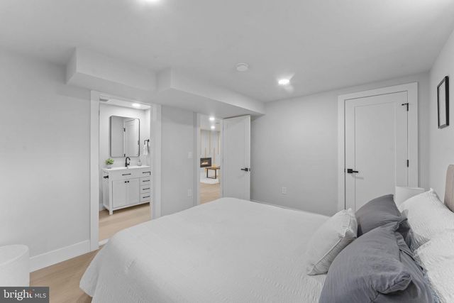 9603 WOODLAND AVE, Lanham, MD 20706