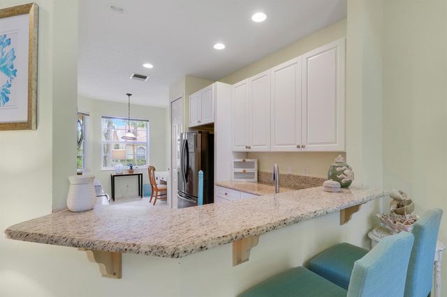 9222 Wentworth Lane, Port St. Lucie, FL 34986