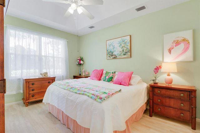 9222 Wentworth Lane, Port St. Lucie, FL 34986