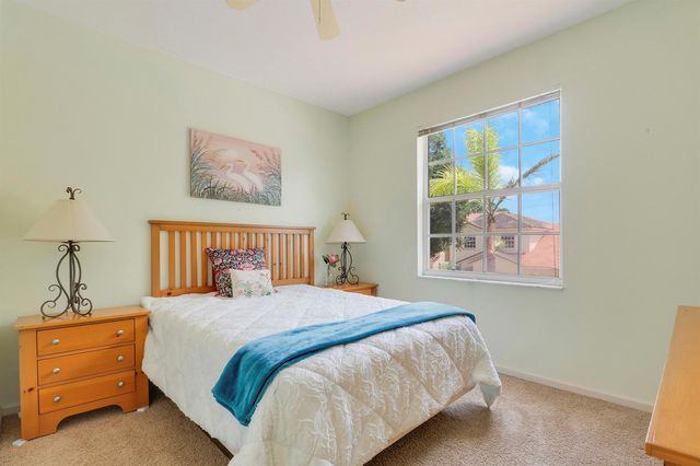 9222 Wentworth Lane, Port St. Lucie, FL 34986