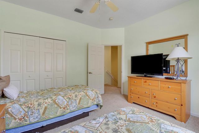 9222 Wentworth Lane, Port St. Lucie, FL 34986