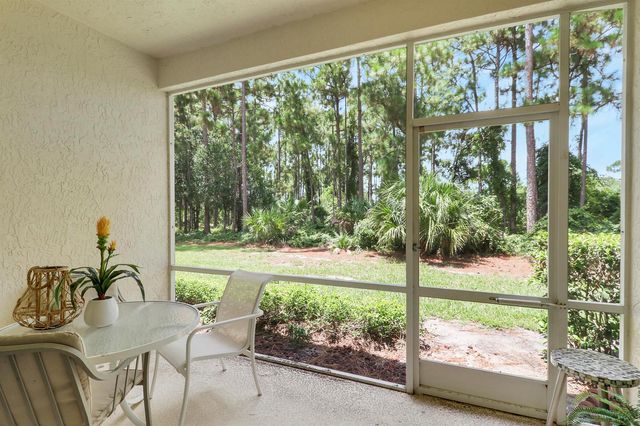 9222 Wentworth Lane, Port St. Lucie, FL 34986
