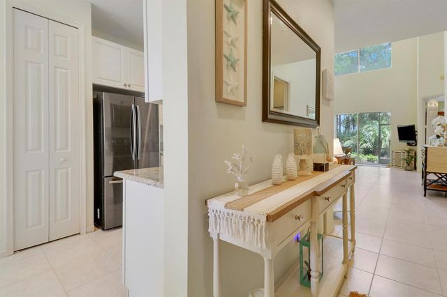 9222 Wentworth Lane, Port St. Lucie, FL 34986