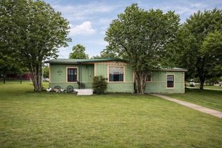 1271 Central Avenue, Newark, TX 76071