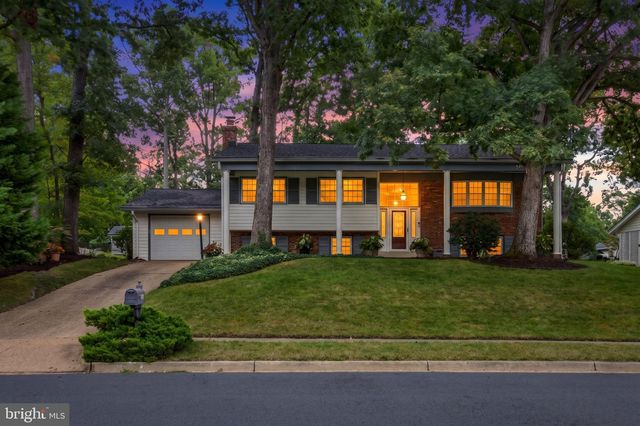 5018 PORTSMOUTH RD, Fairfax, VA 22032