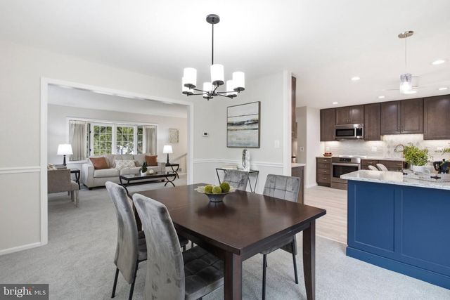 5018 PORTSMOUTH RD, Fairfax, VA 22032