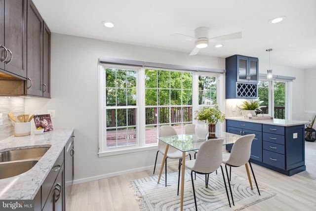 5018 PORTSMOUTH RD, Fairfax, VA 22032