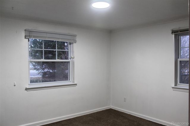 1253 Atkinson Avenue, Bloomfield Hills, MI 48302