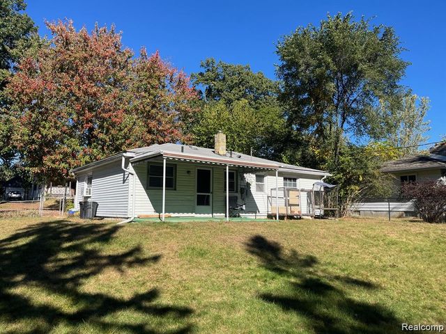 1253 Atkinson Avenue, Bloomfield Hills, MI 48302