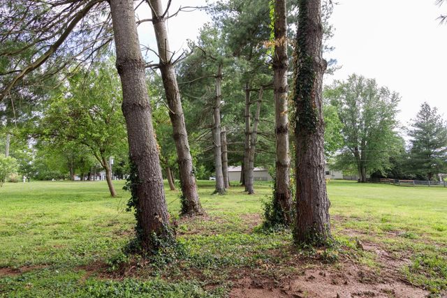 215 Paradise Camp Road, Harrodsburg, KY 40330