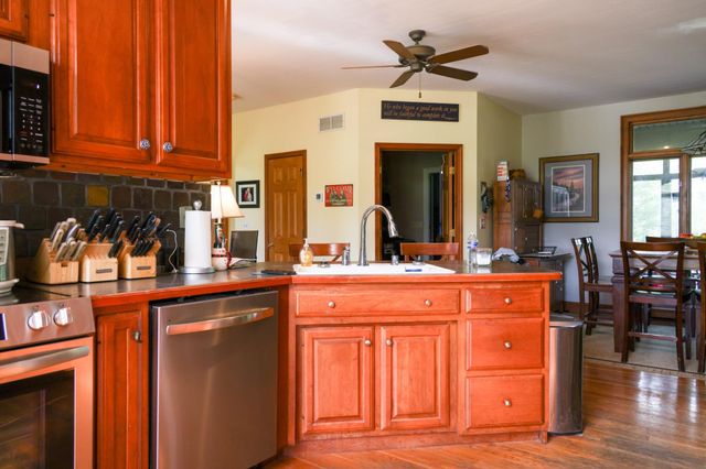 215 Paradise Camp Road, Harrodsburg, KY 40330