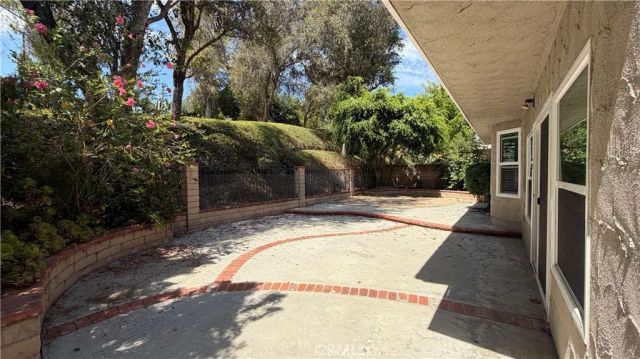 1637 Peacock Lane, Fullerton, CA 92833