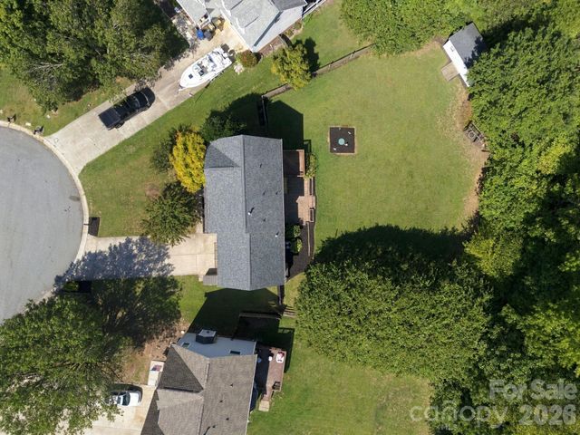 14306 Blue Grass Drive, Huntersville, NC 28078