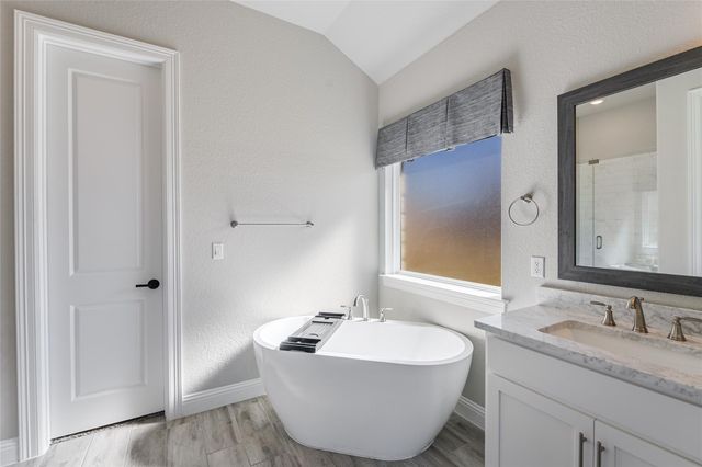 125 Serene Hilltop CIR, Austin, TX 78738