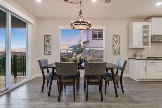 125 Serene Hilltop CIR, Austin, TX 78738