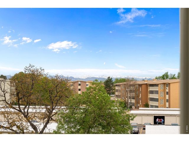 695 S Alton Way 6D, Denver, CO 80247