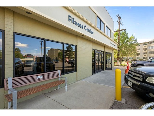 695 S Alton Way 6D, Denver, CO 80247