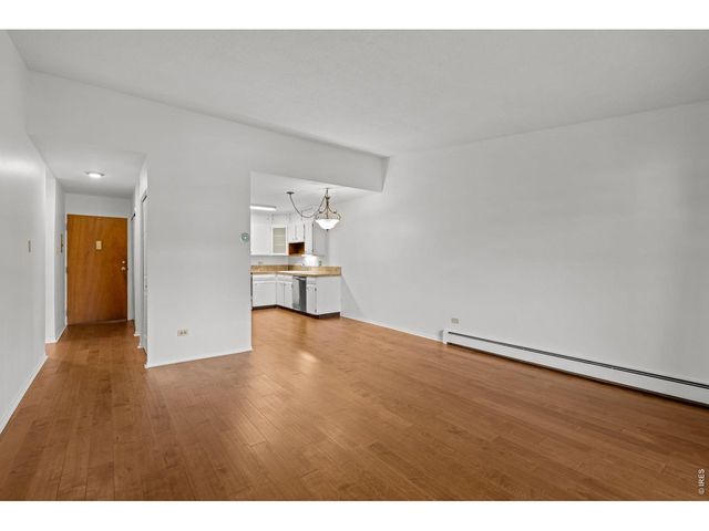 695 S Alton Way 6D, Denver, CO 80247