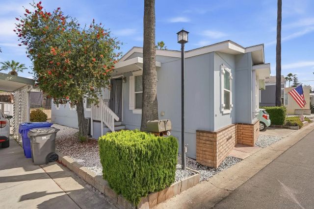 13594 Highway 8 Business SPC 66, Lakeside, CA 92040